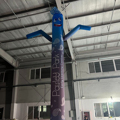 Zeichentrickfilm aufblasbarer Waving Man Outdoor Sky Dancer Ballon Custom