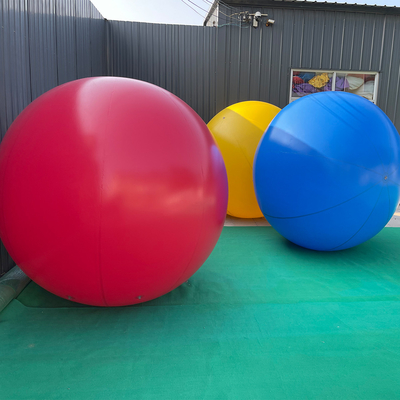 Neue Einladung Anpassung mehrfarbiger PVC Werbung Riesen aufblasbare Luftballons mit Logo und freiem Entwurf