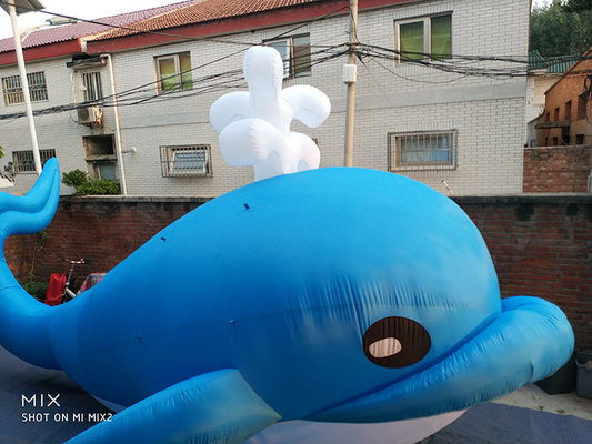 Werbefilm aufblasbare Charaktere Walhai aufblasbarer Delfin für Kinder Spielveranstaltung