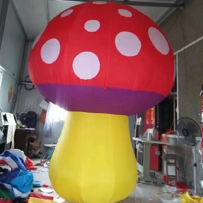 Personalisierte 4 Meter hohe aufblasbare Beleuchtung Pilzmodell für Veranstaltungsbildschirm LED Pilzblume