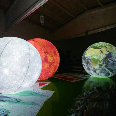 Mehrfachgalaxien Aufblasbare Heliumballon Riese mit LED